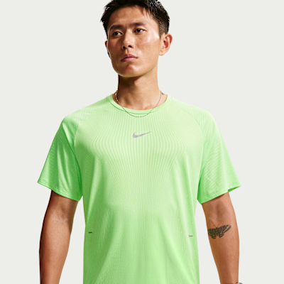 NIKE エア メンズ ショート スリーブトップ NIKE公式】ナイキ ストライド メンズ Aero-FIT ショートスリーブ